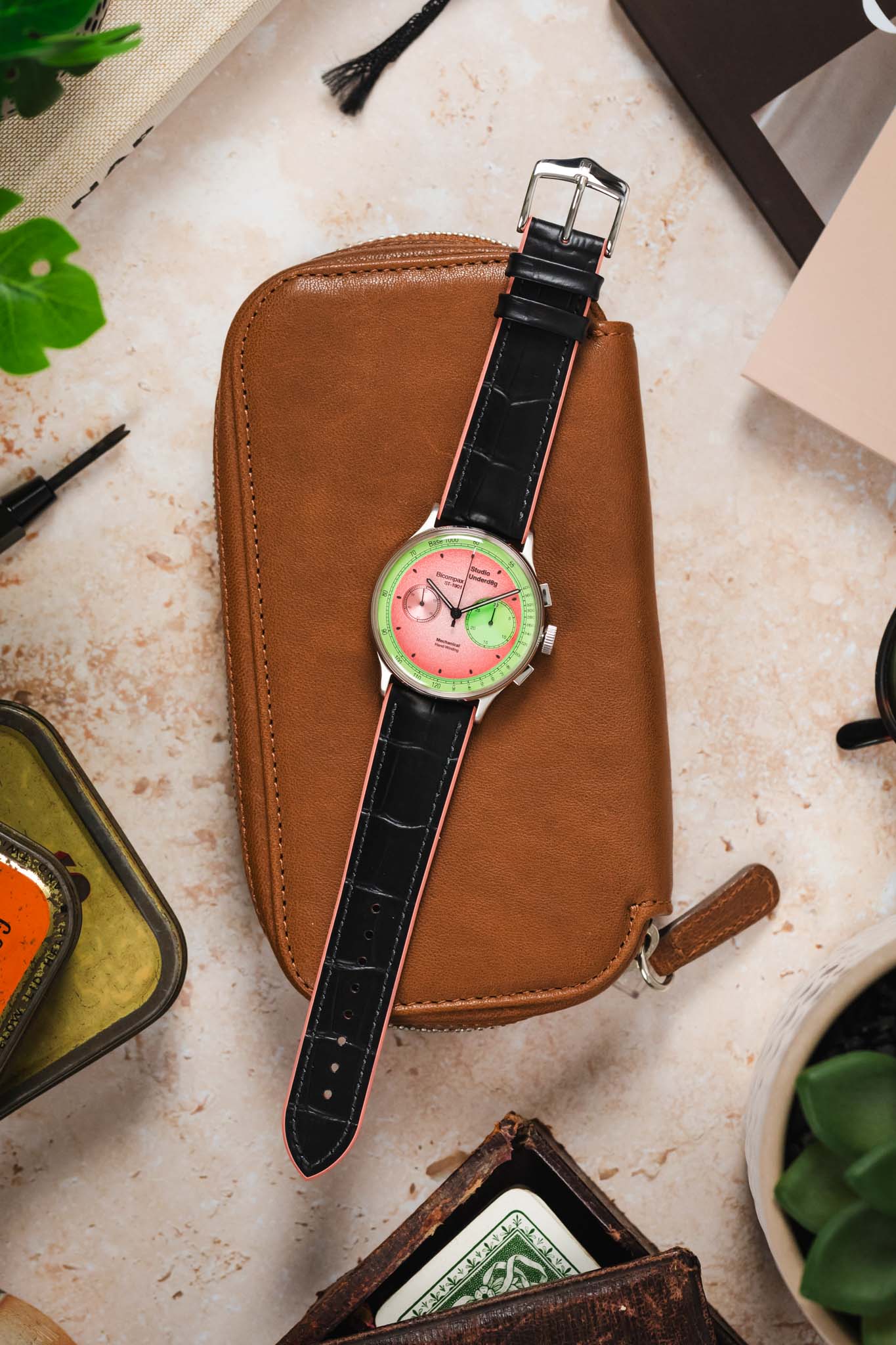 Hirsch ANDY Alligator Embossed Performance Watch Strap in BLACK / SALMON - Image 13
