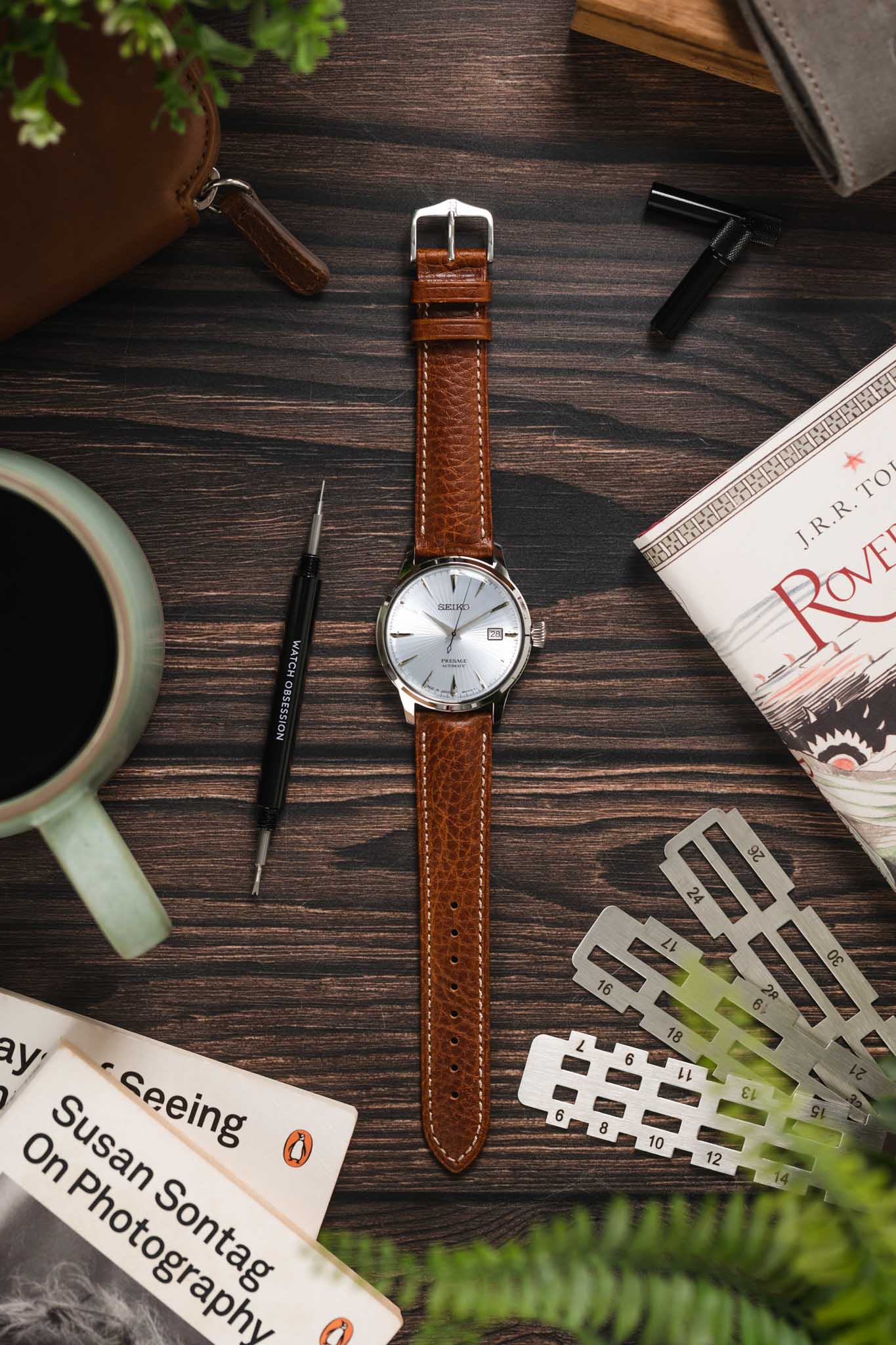 Hirsch BOSTON Quick-Release Buffalo Calfskin Leather Watch Strap in GOLD BROWN - Image 6