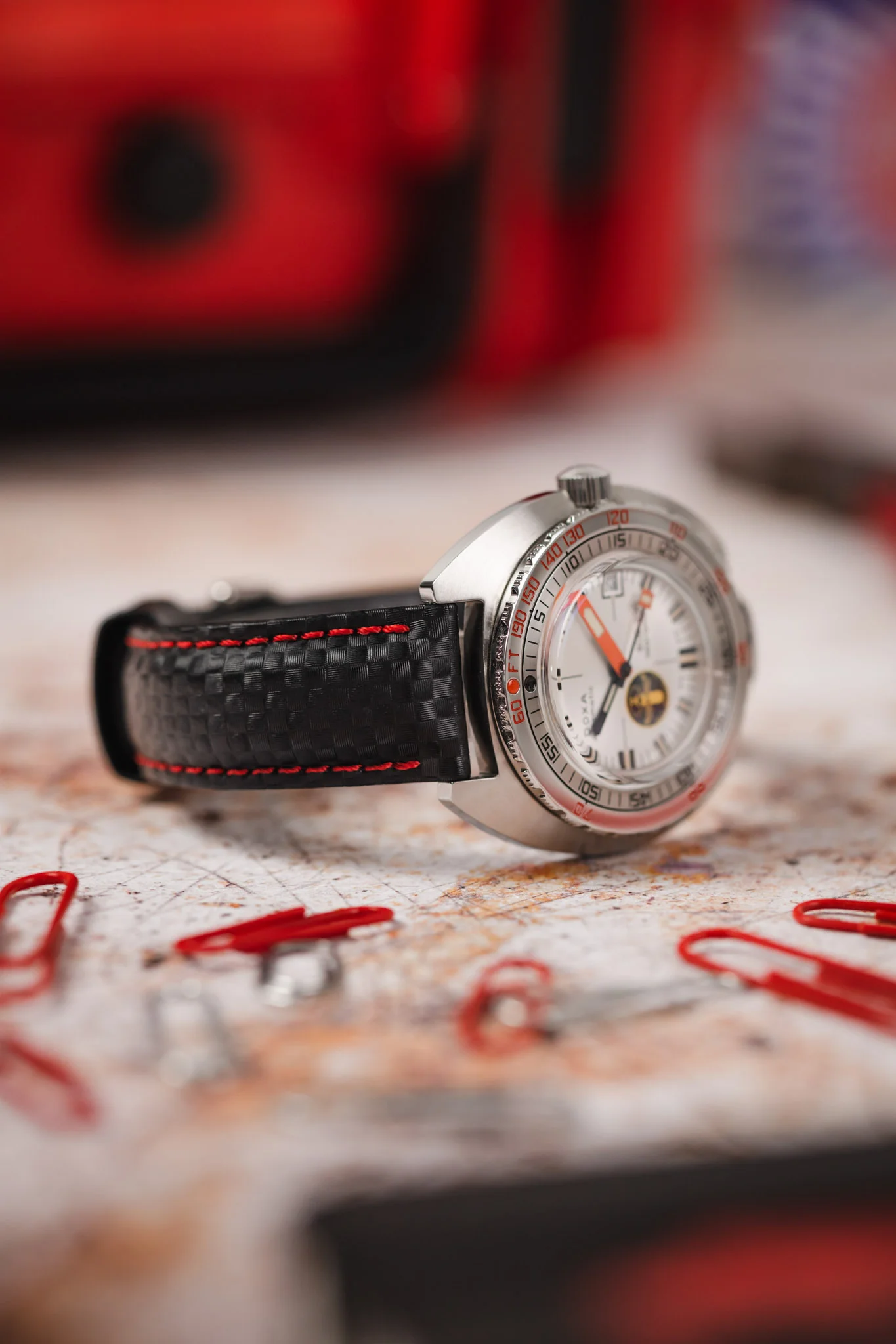 Hirsch CARBON Decorated Waterproof Leather Watch Strap in BLACK / RED - Image 4