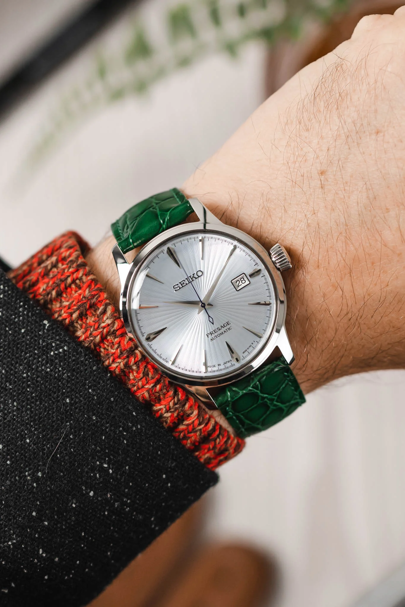 Hirsch CROCOGRAIN NQR Crocodile Embossed Leather Watch Strap in GREEN - Image 2