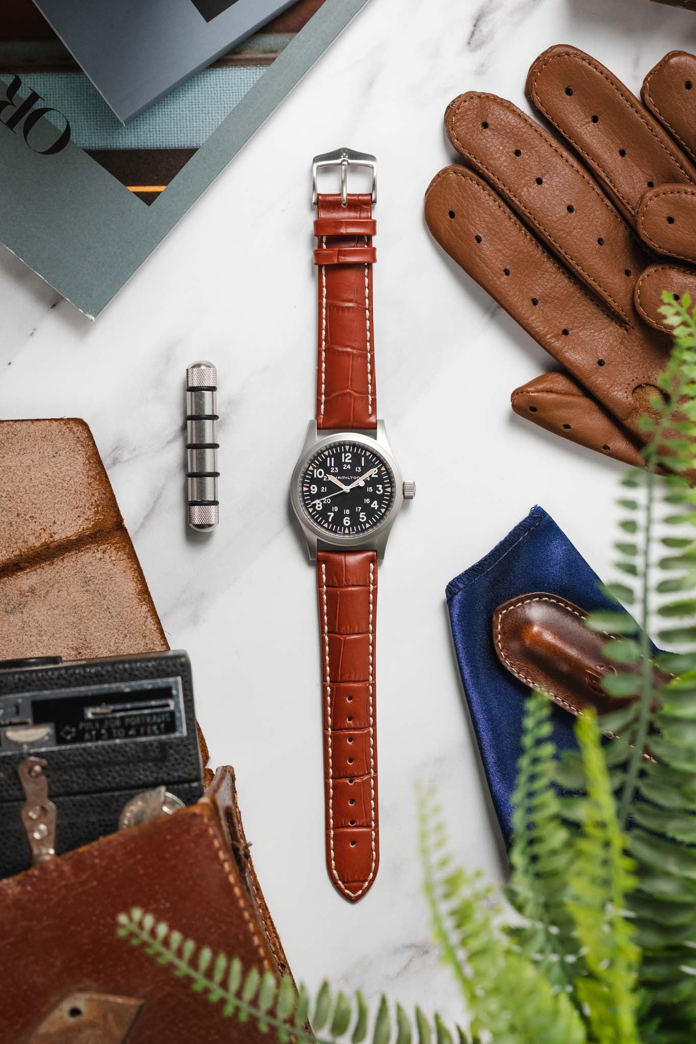 Hirsch MODENA Alligator Embossed Leather Watch Strap in GOLD BROWN - Image 6