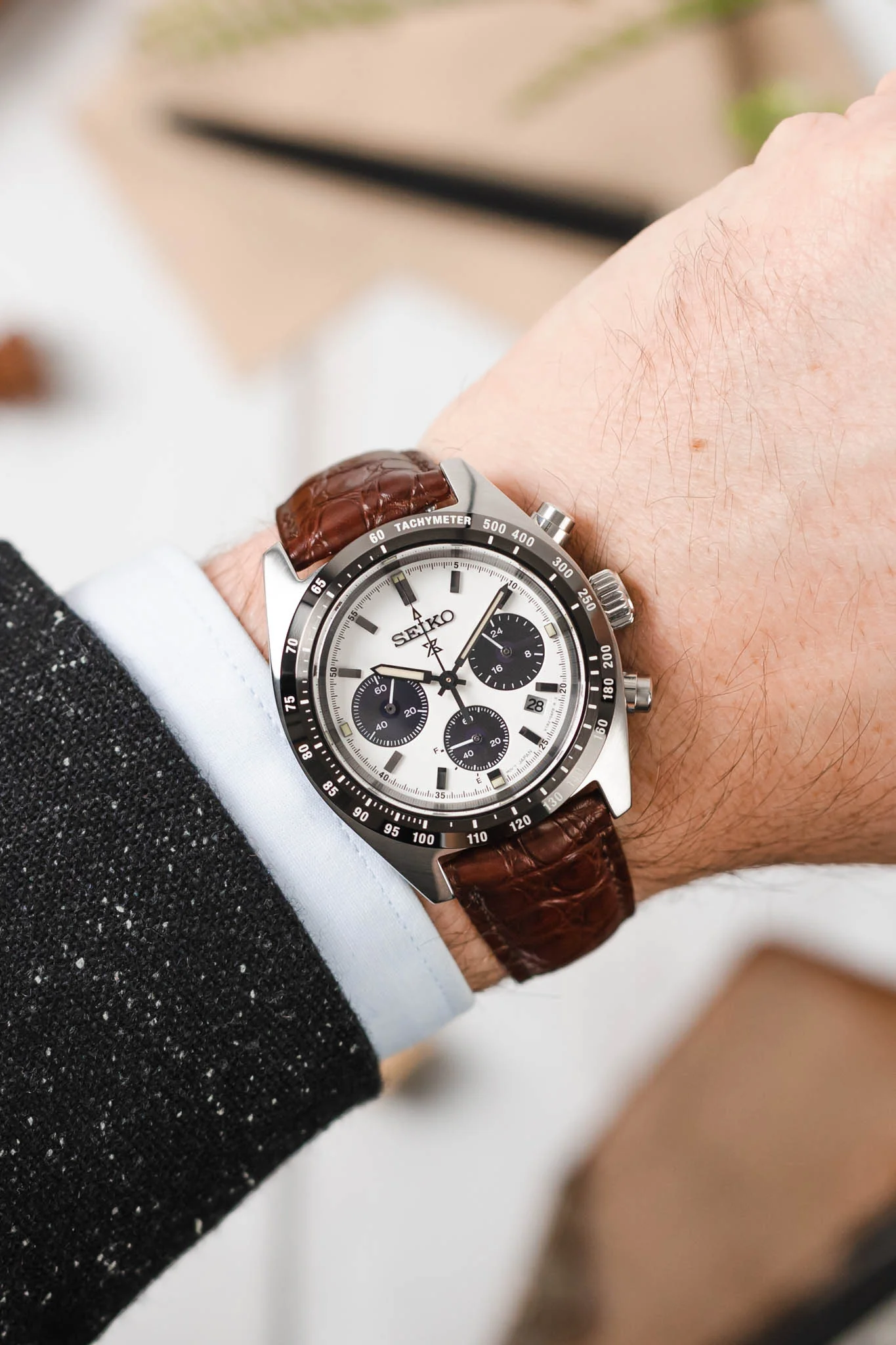 Hirsch REGENT Genuine Alligator Leather Watch Strap in BROWN - Image 2