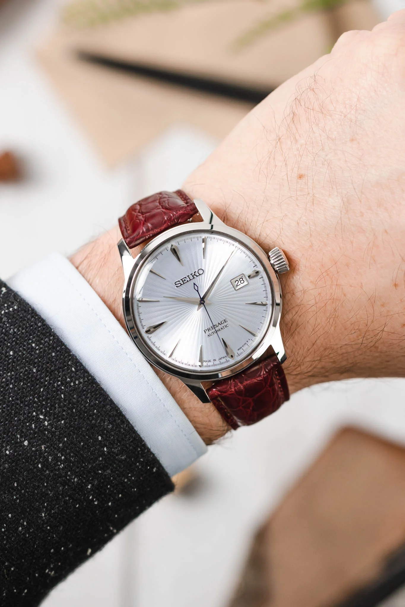 Hirsch REGENT Genuine Alligator Leather Watch Strap in BURGUNDY - Image 2