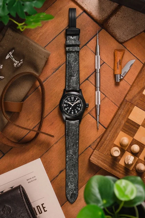 Hirsch STONE Split Shale Rock Effect Performance Watch Strap in Grey/Black - Image 6