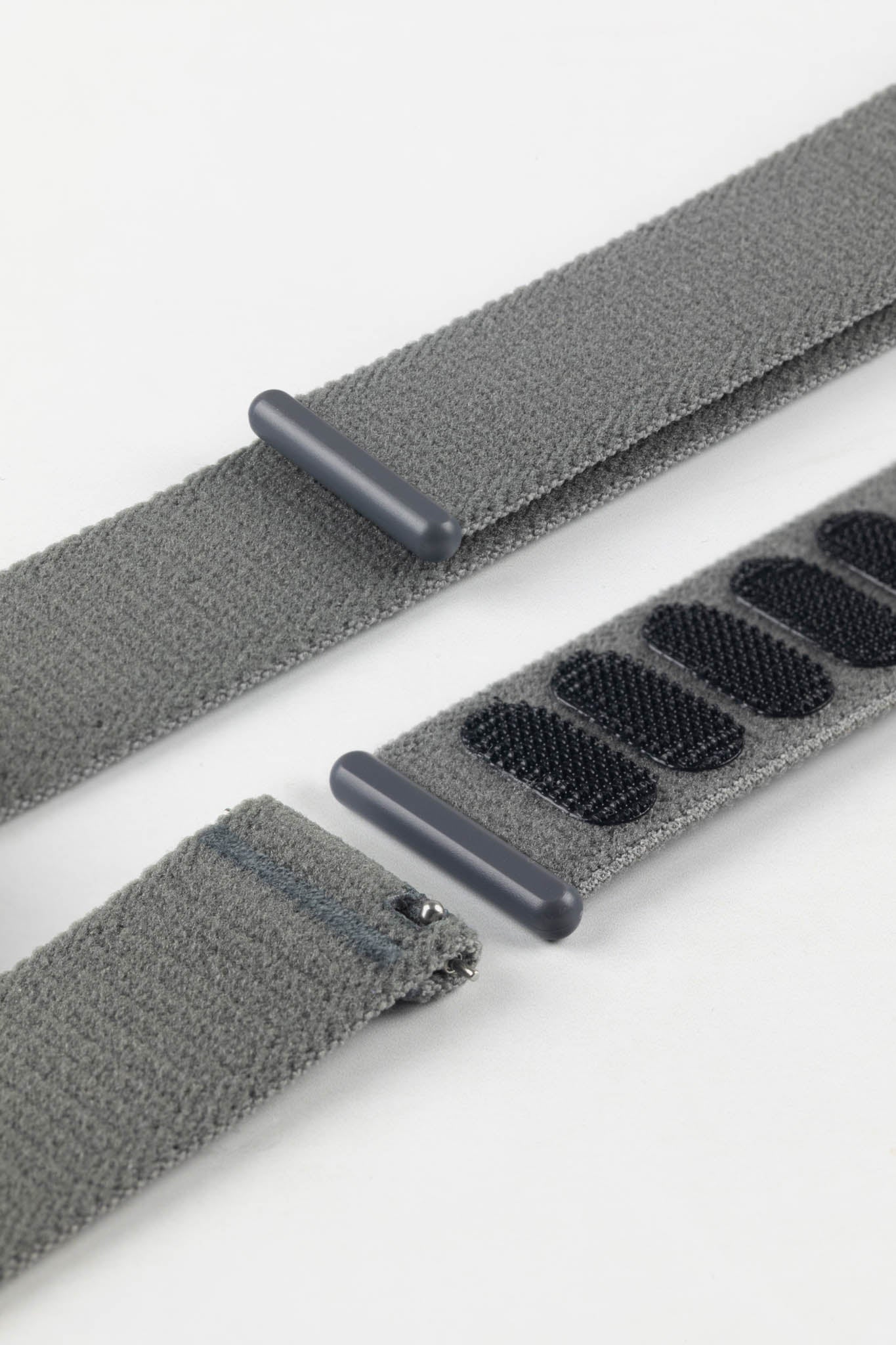 Hirsch VOCEM Fabric Watch Strap in GREY - Image 5